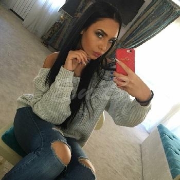 View Francy Female Escort - Sexy And Ready To Play With In 24 Year Francy Independent Female Escorts IN Ballinasloe