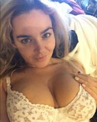 View Esther Female Escort - Wonderful And Unique Service W 28 Year Esther Independent Female Escorts IN Calpine